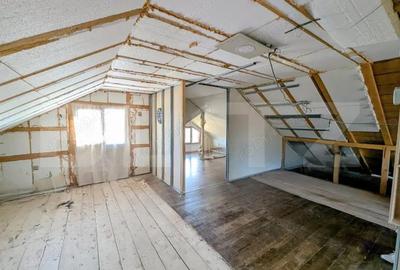 Casa spatioasa cu mansarda, 190 mp utili, teren generos - 8