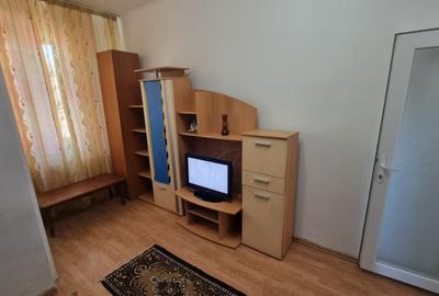 Garsonieră semidecomandată în CET - 2