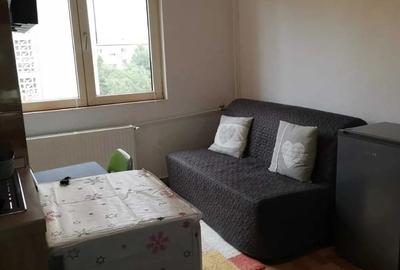 De vanzare garsoniera zona B-dul Decebal - 5