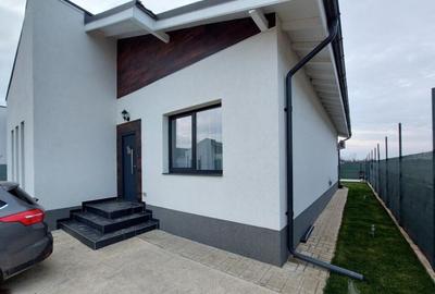 Vila individuala 4 camere - La cheie - Incalzire pardoseala - Teghes - 1