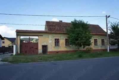 Casă cu 3 camere cu Canalizare în Sânpetru - 4