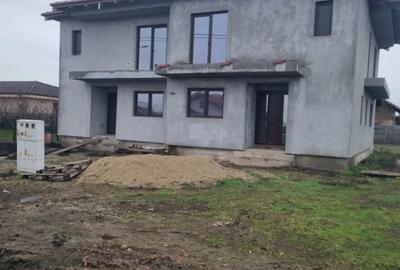 Casă cu 7 camere în Beregsău Mare - 1