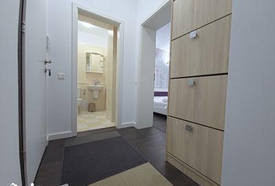 Apartament cu 3 camere, mobilat în Central - 7