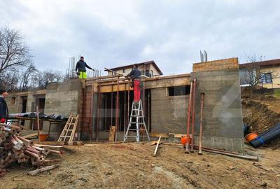 Casa alipita la cheie, cu garaj 40 mp, in Dezmir, zona Criseni - 6