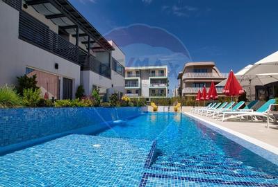 Pensiune de vanzare cu piscina la 200 m distanta de mare / Mamaia Nord