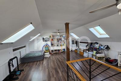 Casă cu 5 camere cu Teren 184 Mp în Central