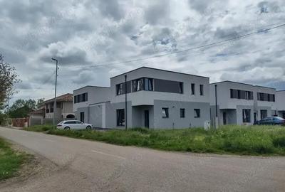 Casă cu 3 camere cu Teren 315 Mp în Dumbrăvița - 10