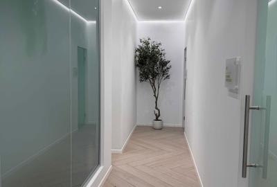 Spațiu comercial, de 150 mp, în Central - 6