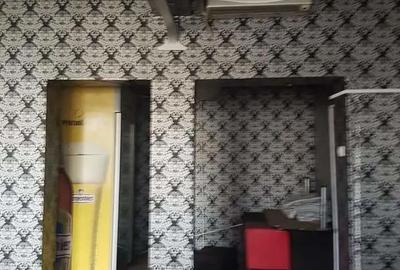 Spațiu comercial, de 160 mp, în Central - 7