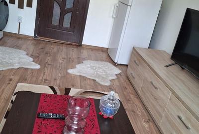 Garsonieră decomandată în Micro 40 - 1