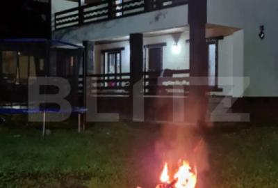 Casă cu 7 camere cu Teren 1500 Mp în Central - 4