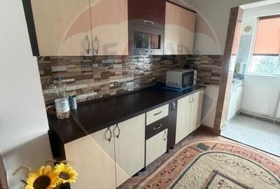 Apartament cu 2 camere decomandat în Hotvon - 9