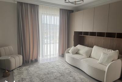 Apartament cu 3 camere în Central - 3