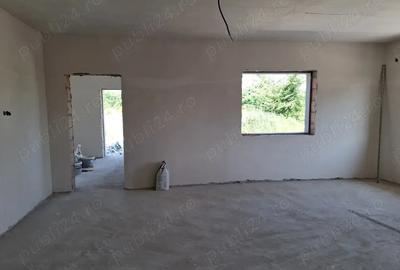 Casa de vanzare construc?ie 2024 pe teren de 500 mp.3 dormitoare 2 bai living incalzire pardoseala t - 6