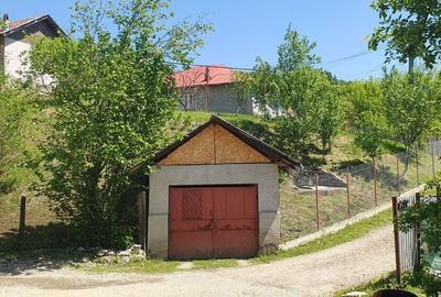 Casă cu 4 camere cu Teren 1200 Mp în Posești - 2