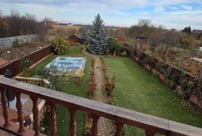 Casa spatioasa cu piscina, crama si teren generos – zona Aurel Vlaicu - 9