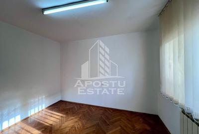 Apartament cu 3 camere decomandat în Aradului - 5