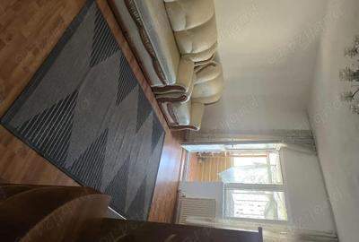 Apartament cu 3 camere decomandat în Central - 3