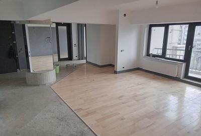 Unirii apartament duplex vedere bulevard Sud - 2