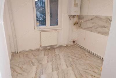 Garsonieră decomandată în Buziașului - 4