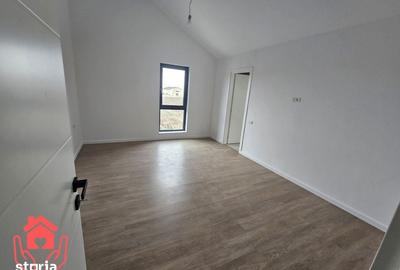Apartament cu 4 camere în Tunari - 12