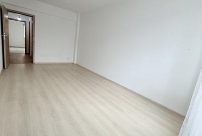 Apartament cu 3 camere decomandat în Păcii - 8