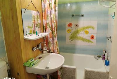 Apartament cu 4 camere semidecomandat, mobilat în Central - 3