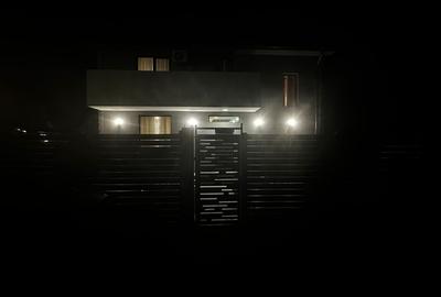 Vila mobilata si utilata - 4 camere - 4 bai  - incalzire in pardoseala - 4