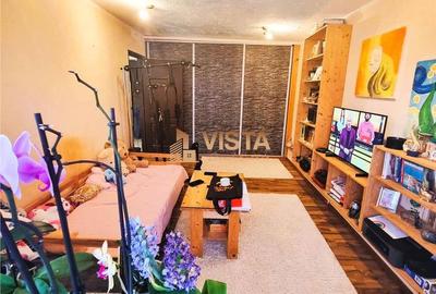 Apartament cu 3 camere decomandat, mobilat în Florilor - 9