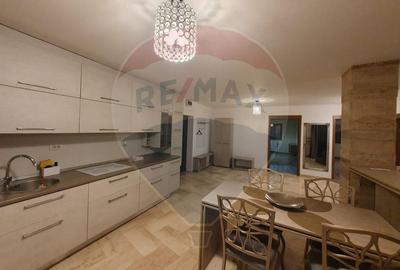 Apartament de lux cu 3 camere, in Gradiste- de inchiriat - 8