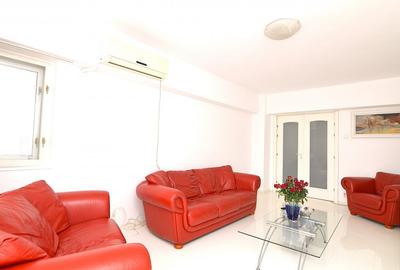 INCHIRIERE APARTAMENT 2 CAMERE BD. UNIRII - PIATA UNIRII - 4