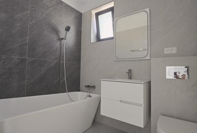 Casa individuala - 4 camere - panouri solare - gaz- curent - 5 min de STV - pod - 7