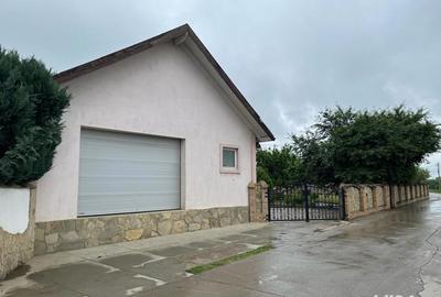 Casă în Ipotești - 5