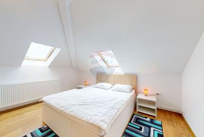 Casă cu 7 camere cu Teren 883 Mp în Bran - 16