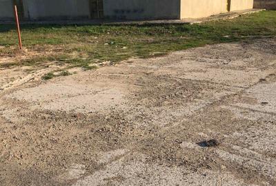 Spațiu comercial, de 660 mp, în Central - 4