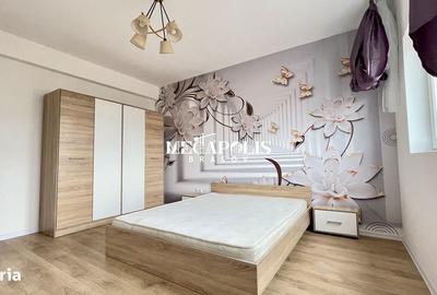 Casă cu 4 camere cu Teren 300 Mp în Central - 2