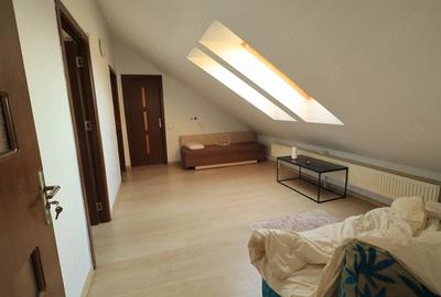 Apartament cu 3 camere decomandat în Bună Ziua - 16