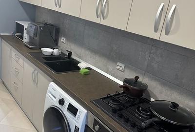 Apartament cu 2 camere decomandat în Sud