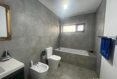 Casă cu 4 camere cu Teren 510 Mp în Central