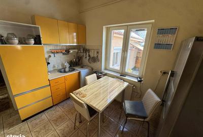 Casă cu 2 camere cu Teren 220 Mp în 14 Mai - 5