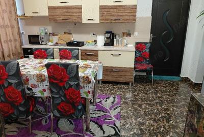 Apartament cu 2 camere decomandat în Central - 1