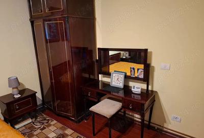 Apartament cu 2 camere semidecomandat în Central - 1