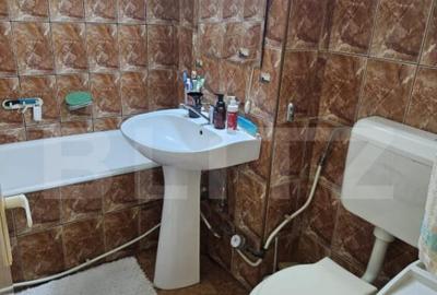 Apartament cu 3 camere decomandat în Decebal