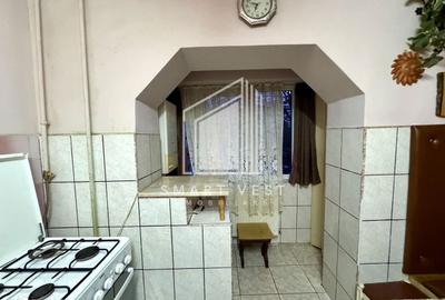 Apartament cu 2 camere decomandat în Micro 17 - 18