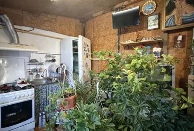 Casă cu Teren 1136 Mp în Popoveni - 1