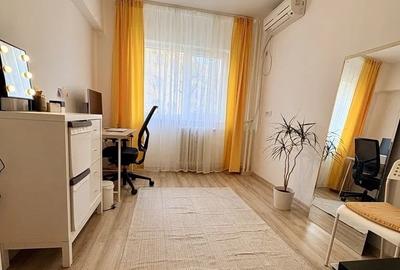 Apartament cu 3 camere decomandat, mobilat în Alexandru Obregia - 5