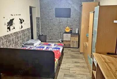 UMT - Garsoniera - 1