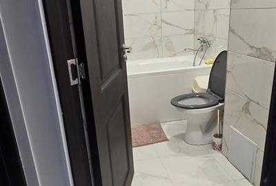 Apartament cu 2 camere semidecomandat în Micro 9 - 15