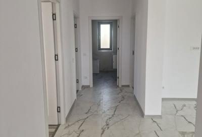 Casă cu 4 camere în Lunca - 2