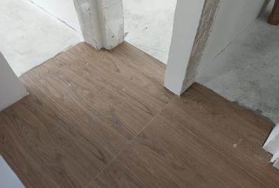 Casă cu 4 camere cu Canalizare în Central - 34